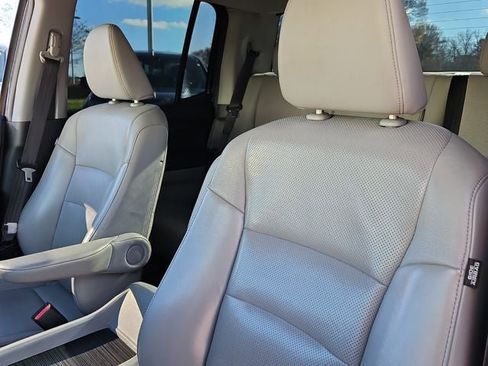 Used 2017 Honda Ridgeline RTL-T image 26
