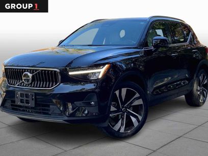 Used 2024 Volvo XC40 B5 Plus w/ Protection Package Premier
