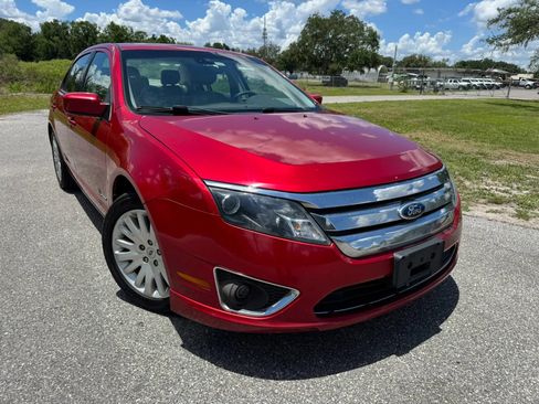 Used 2012 Ford Fusion Hybrid FWD image 1