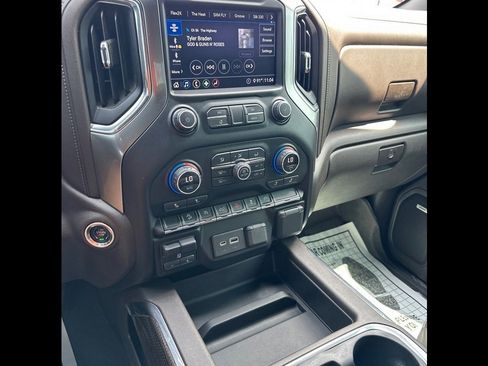 Used 2020 Chevrolet Silverado 1500 RST image 13