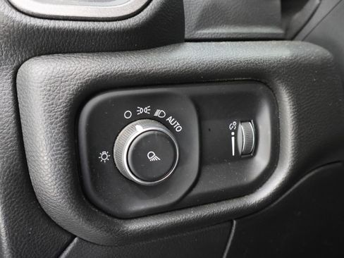 Used 2022 RAM 3500 Tradesman AWD/4WD image 43