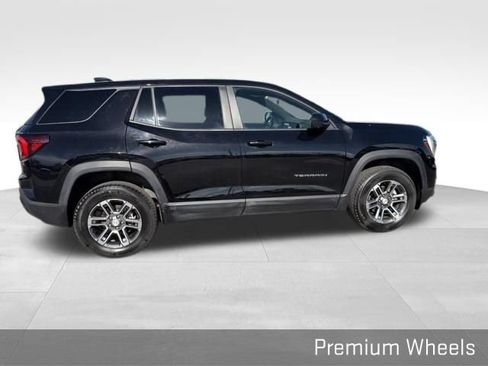 Used 2025 GMC Terrain Elevation w/ Technology Package II AWD/4WD image 17