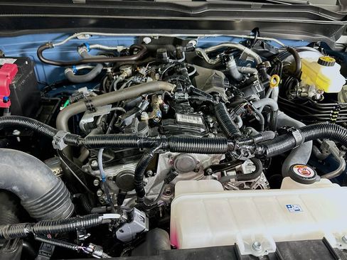Certified 2026 Toyota Tacoma SR5 w/ SR5 Upgrade Package AWD/4WD image 28