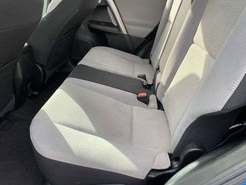 Used 2018 Toyota RAV4 XLE FWD image 44