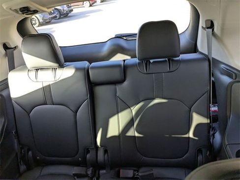 New 2025 Honda Pilot EX-L image 29