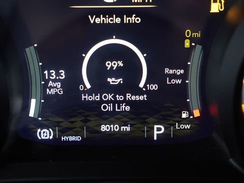 Certified 2025 Jeep Wrangler Sahara 4xe w/ Safety Group image 35