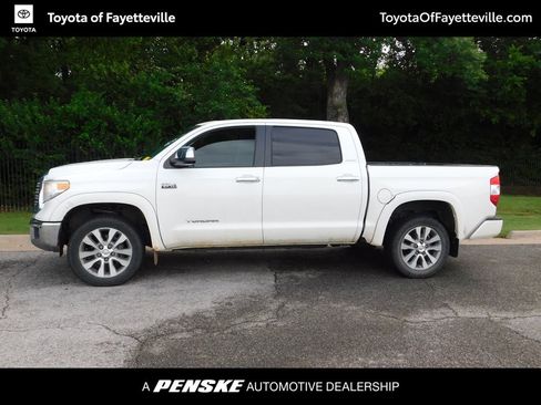Used 2017 Toyota Tundra Limited w/ Limited Premium Package AWD/4WD image 2