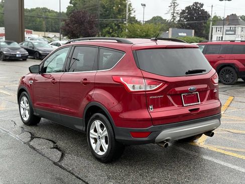 Used 2016 Ford Escape SE w/ Equipment Group 201A AWD/4WD image 3