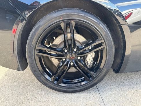 Used 2016 Chevrolet Corvette Stingray Coupe RWD image 47