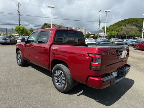 Used 2024 Nissan Frontier SL w/ Technology Package AWD/4WD image 4