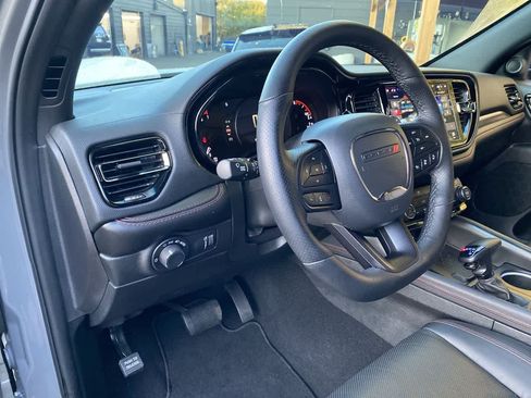 Used 2025 Dodge Durango R/T AWD/4WD image 2