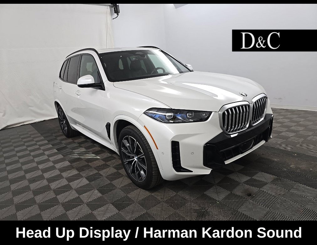 Used 2026 BMW X5 xDrive40i w/ M Sport Package AWD/4WD image 1