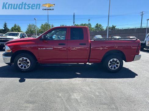 Used 2011 RAM 1500 ST w/ ST Popular Equipment Group AWD/4WD image 4