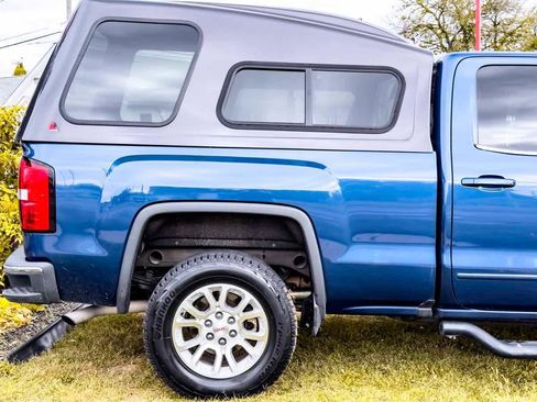 Used 2017 GMC Sierra 1500 SLE w/ SLE Value Package image 14