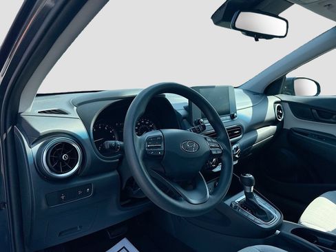 Used 2022 Hyundai Kona SEL AWD/4WD image 9