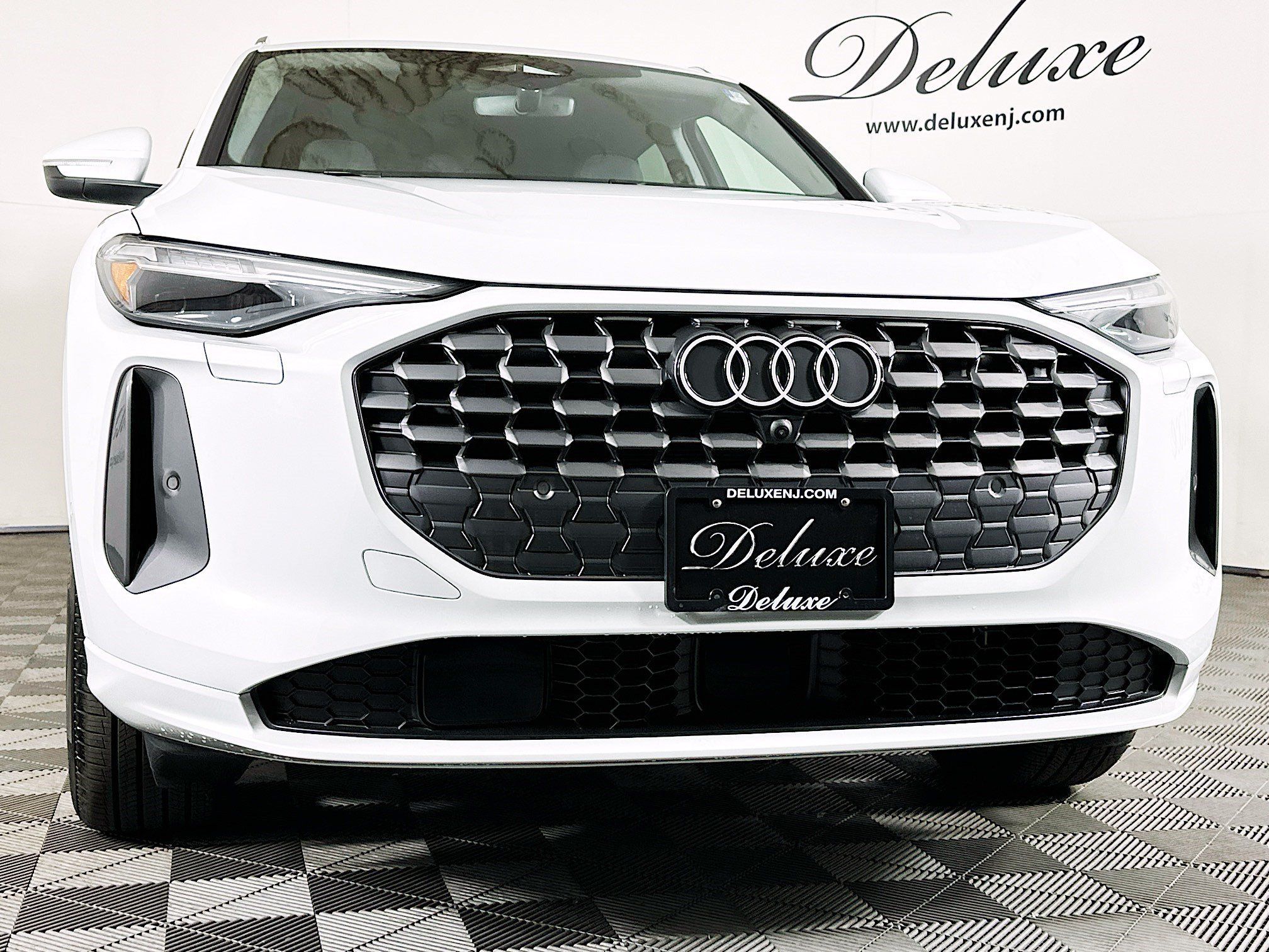 Used 2025 Audi Q5 Premium Plus AWD/4WD image 31