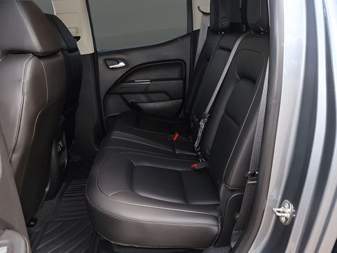 Used 2019 Chevrolet Colorado ZR2 w/ ZR2 Dusk Special Edition AWD/4WD image 13