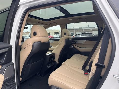 Certified 2026 Acura MDX SH-AWD w/ Technology Package image 12