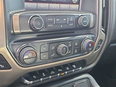 Used 2015 GMC Sierra 3500 Denali w/ Duramax Plus Package image 33