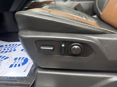 Used 2023 Chevrolet Silverado 3500 High Country w/ Safety Package II image 15