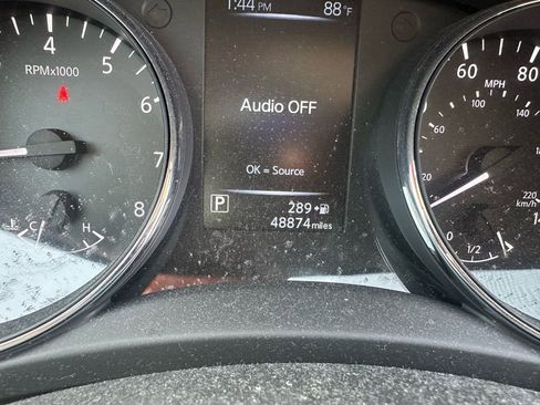 Used 2017 Nissan Rogue SL w/ SL Premium Package image 33