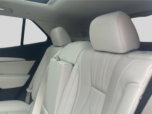 New 2026 Buick Envision Avenir image 19