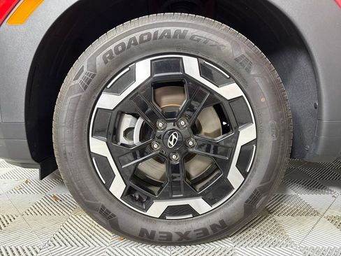 Used 2025 Hyundai Santa Fe SEL image 22