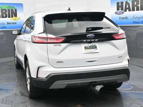 Used 2022 Ford Edge SEL w/ Convenience Package AWD/4WD image 4