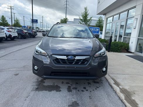 Used 2023 Subaru Crosstrek 2.5i Limited AWD/4WD image 7