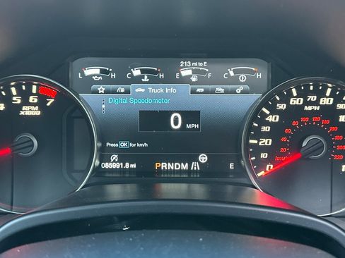 Used 2018 Ford F150 Raptor w/ Equipment Group 802A Luxury AWD/4WD image 37