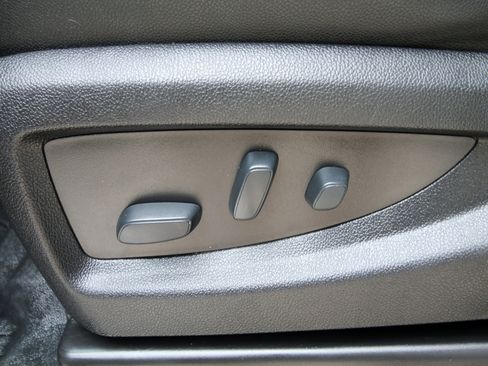 Used 2017 Chevrolet Silverado 3500 LTZ w/ Duramax Plus Package image 25