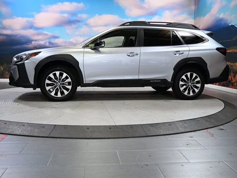 Certified 2024 Subaru Outback Limited image 5