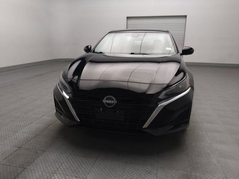 Used 2023 Nissan Altima 2.5 SV AWD/4WD image 15