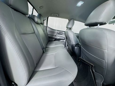 Used 2023 Toyota Tacoma SR image 31