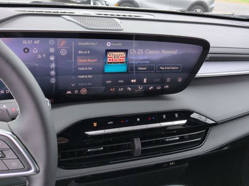 New 2026 Buick Enclave Sport Touring image 12