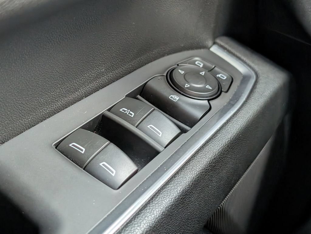 Used 2024 Chevrolet Silverado 1500 RST AWD/4WD image 23