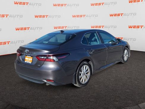 Used 2023 Toyota Camry LE FWD image 5