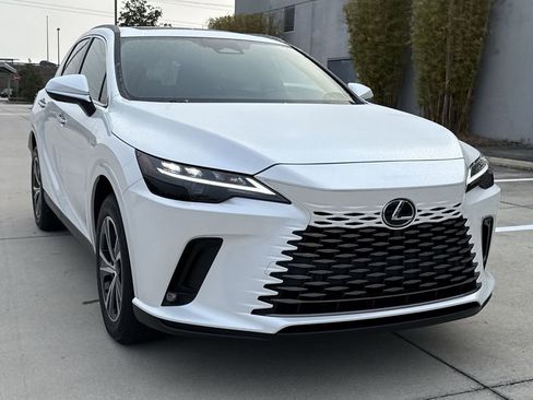Used 2026 Lexus RX 350 FWD image 12