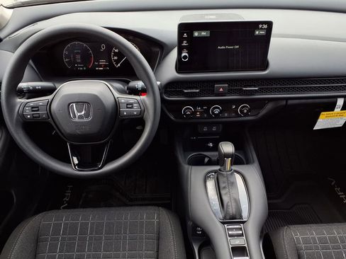 New 2026 Honda HR-V LX image 12