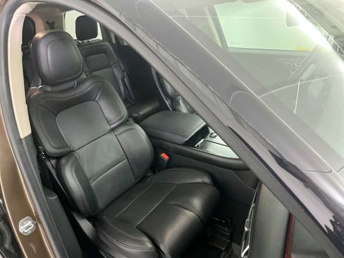 Used 2022 Lincoln Aviator Reserve w/ Equipment Group 201A AWD/4WD image 33