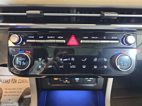 New 2026 Hyundai Tucson Limited image 24