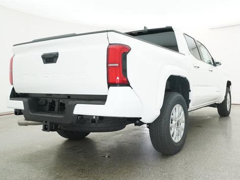 New 2026 Toyota Tacoma SR5 image 27