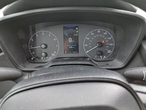 Used 2024 Toyota Corolla LE image 12