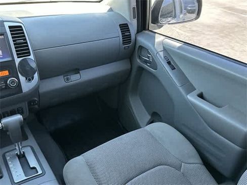 Used 2019 Nissan Frontier SV w/ Value Truck Package image 15