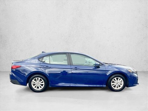 Certified 2025 Toyota Camry LE image 4