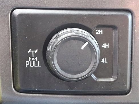 Used 2017 Ford F150 XLT w/ Equipment Group 302A Luxury image 26