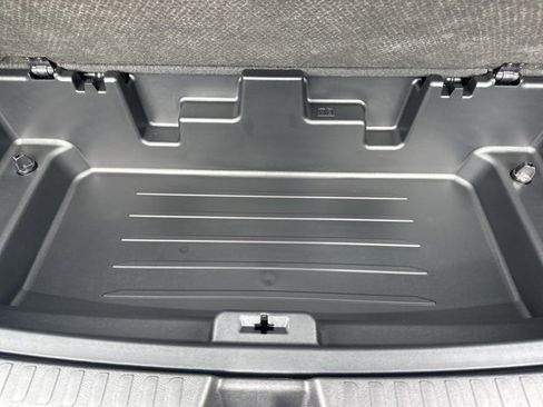 New 2026 Chevrolet Traverse LT w/ LPO, Floor Liner Package image 49