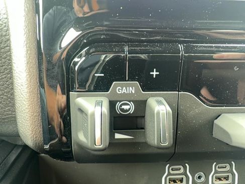 Used 2026 RAM 1500 Big Horn AWD/4WD image 20