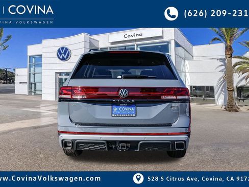 New 2026 Volkswagen Atlas Peak Edition image 6