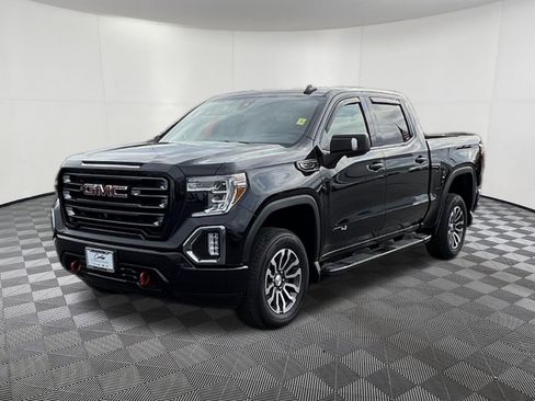 Used 2019 GMC Sierra 1500 AT4 w/ AT4 Premium Package image 3
